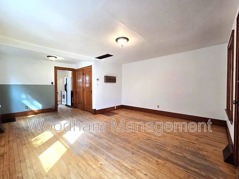 2 bed, 2.0 bath, 1200 sqft, $1,900 — Photo 4