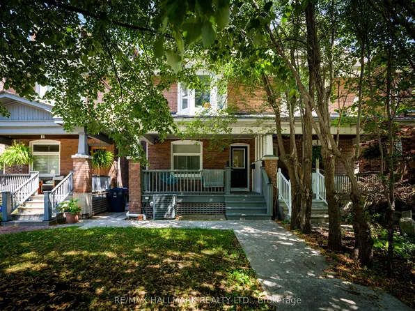 115 Rainsford Rd, Toronto, ON M4L 3N8