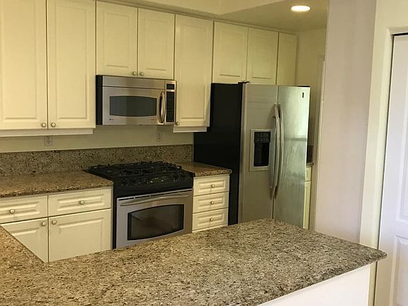 Large Kitchen