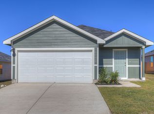 311 Wild Goose Dr, Luling, TX 78648