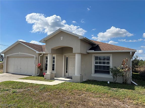 3rd image of 3206 Sunshine Blvd S