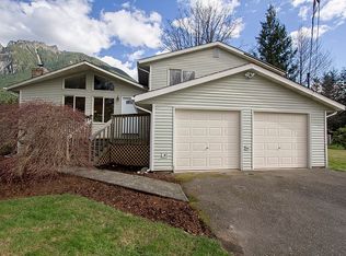 416 Taylor Pl NE, North Bend, WA 98045