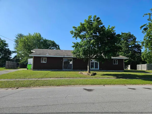 24 Hope Ln, Kincheloe, MI 49788