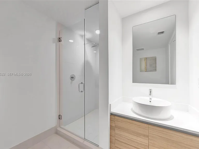 121 NE 34th St #2815 — Photo 30