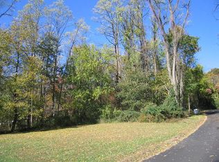 85-2 Mosle Rd, Far Hills, NJ 07931