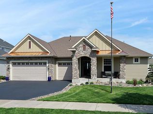 671 James Ave N, Lake Elmo, MN 55042