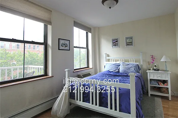 Rented by City Connections Realty | media 16