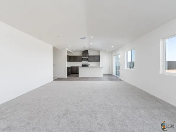 490 Pinto Ct, Imperial, CA 92251