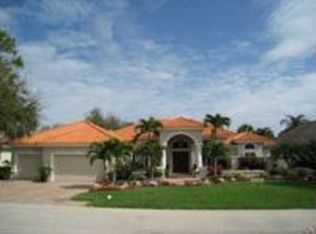 9392 Sweetgrass Way, Naples, FL 34108