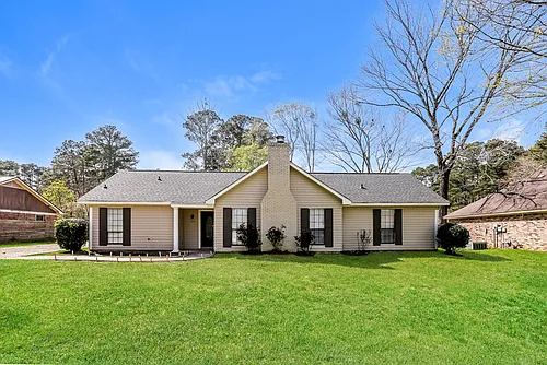 103 Hunts Ln Photo 1
