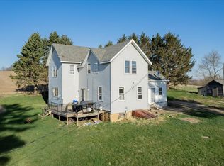 10792 E Greenvale Rd, Stockton, IL 61085