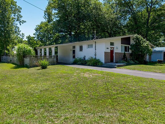 2nd image of 1339 Everton Rd