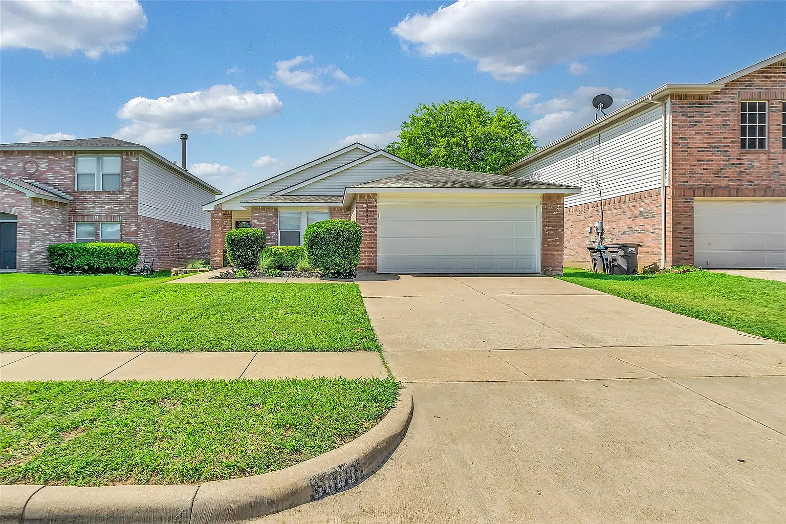 3 bed, 1497 sqft, $3,225 — Photo 1