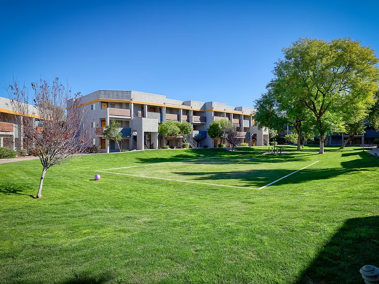 Jerome Apartments — Photo 26