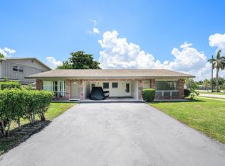 263 SE 8th Ter, Deerfield Beach, FL 33441