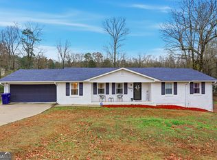 6642 Forestdale Ln, Douglasville, GA 30135