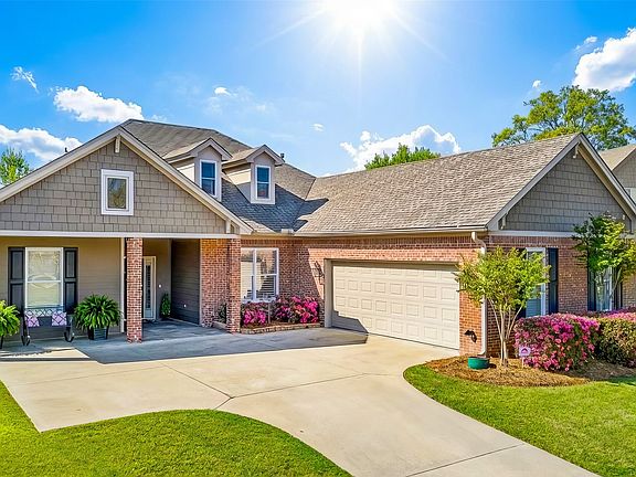 2nd image of 2022 Wyndgate Loop