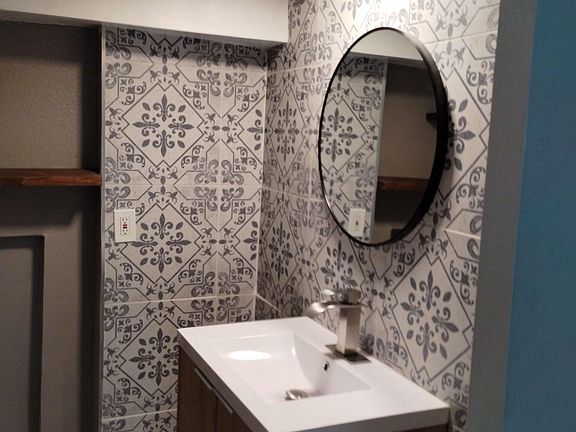 Master bathroom
