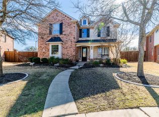 2753 Greenway Dr, Frisco, TX 75034