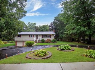 43 S Coleman Rd, Centereach, NY 11720