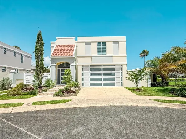 8 Mar De Bengal, Dorado, PR 00646