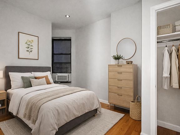 4th image of 961 Columbus Ave #2E