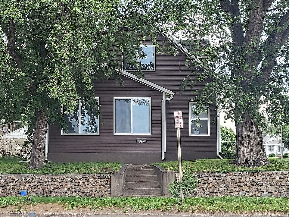 1st image of 323 S 9th St