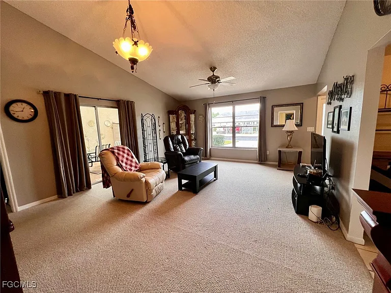 1316 Sandtrap Dr — Photo 10