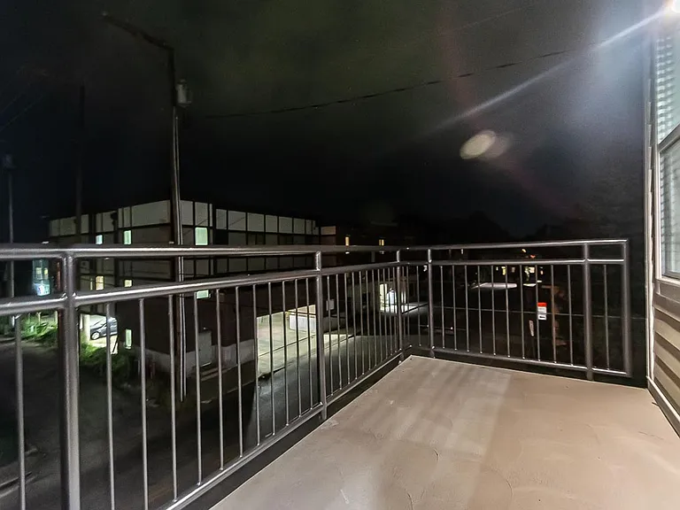 The Bentley Apartments — Photo 114