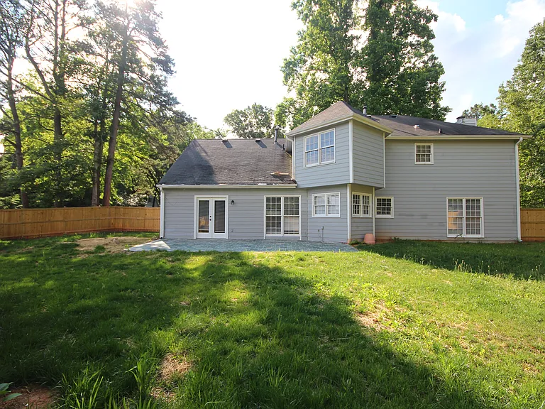 4525 Fox Creek Dr — Photo 44