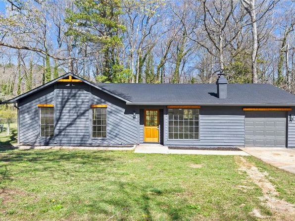 8212 Englewood Trl, Riverdale, GA 30274