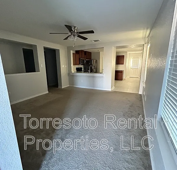 5910 Sandy Lake St — Photo 3