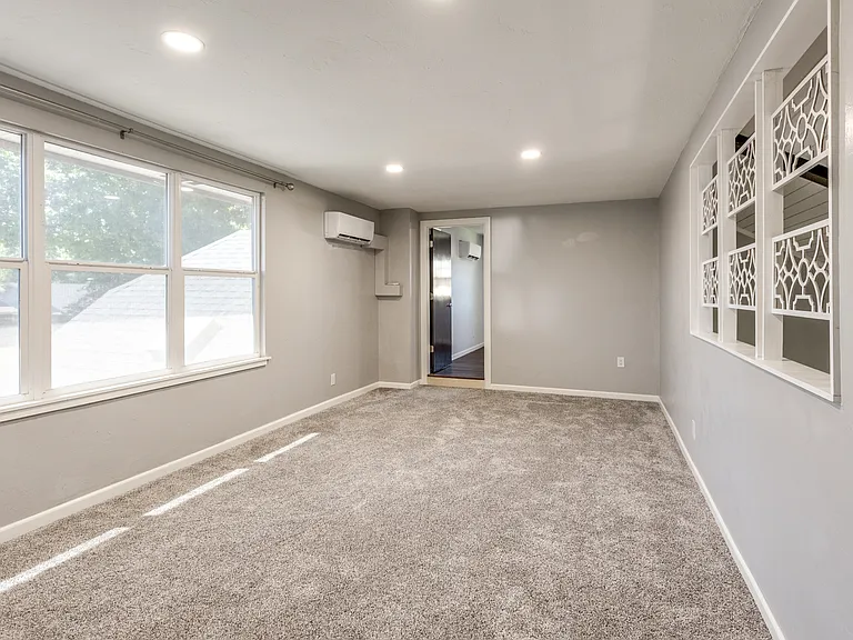 1809 Norwich Pl — Photo 10