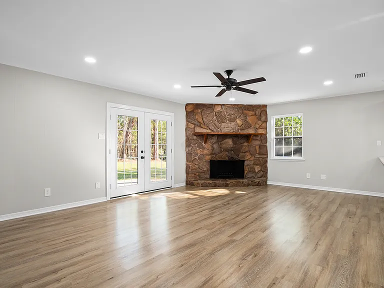 6108 Palomino Dr — Photo 10