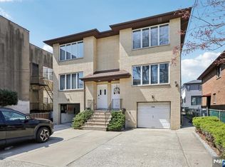 505 3rd St, Palisades Park, NJ