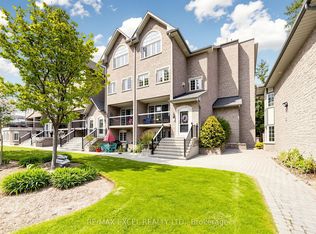 1995 Royal Rd #206, Pickering, ON L1V6V9