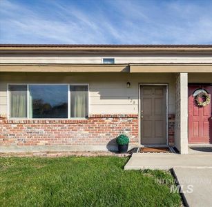 728 NW 8th St, Meridian, ID, 83642