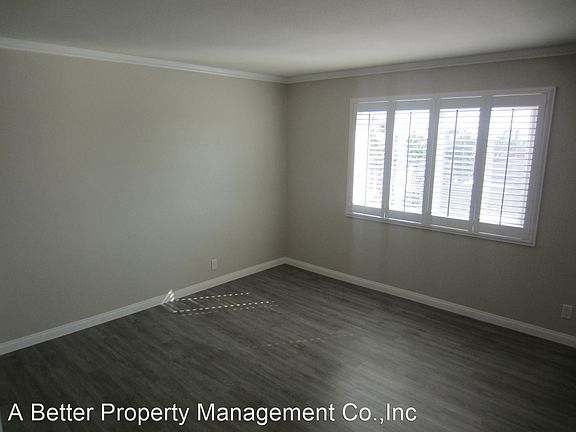 3rd image of 185 Quincy Ave Unit 303