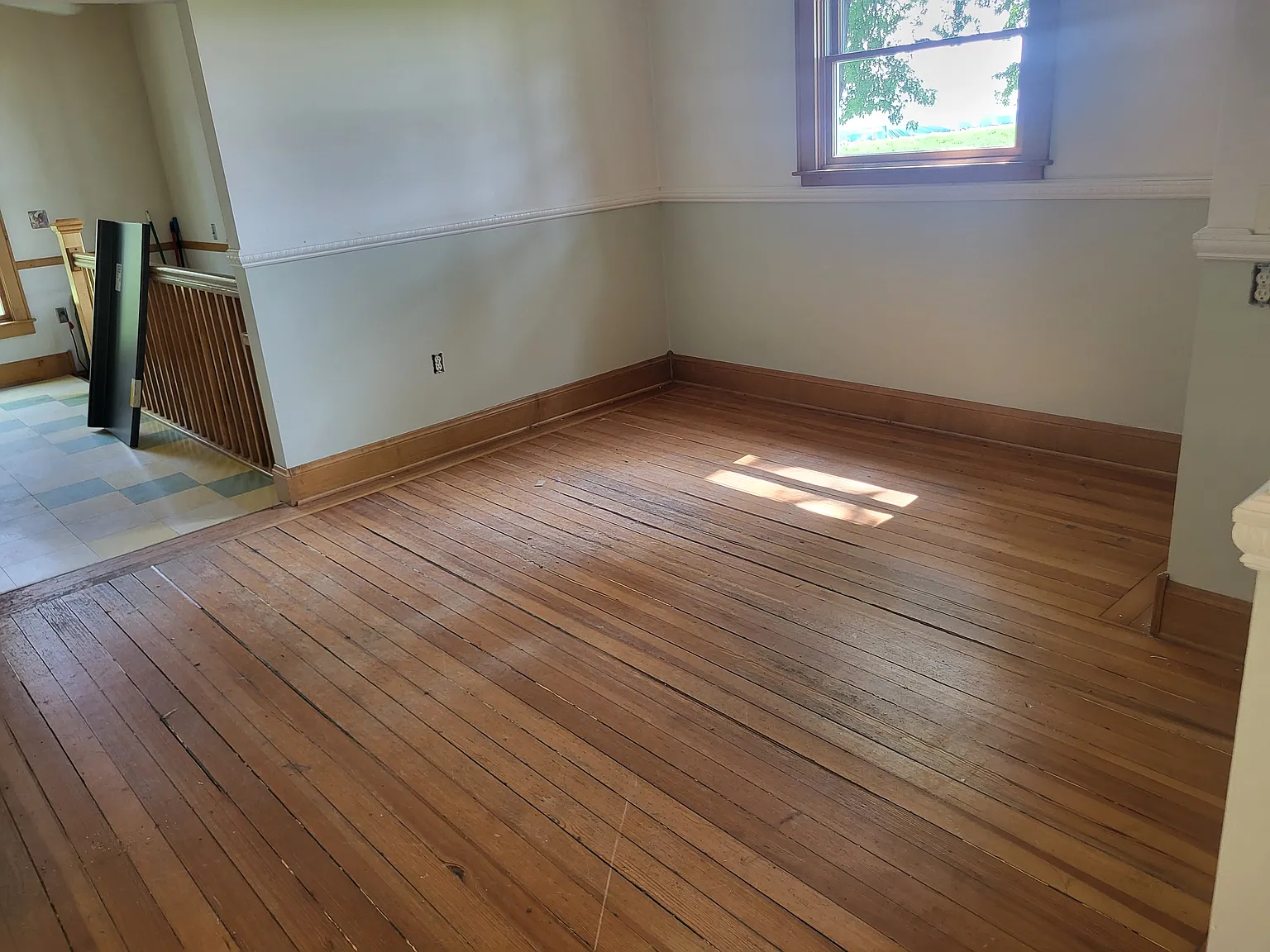 2467 Mitchell Ave NW — Photo 4