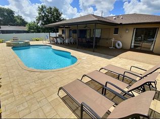 231 Santa Monica Ct, Cape Coral, FL 33904