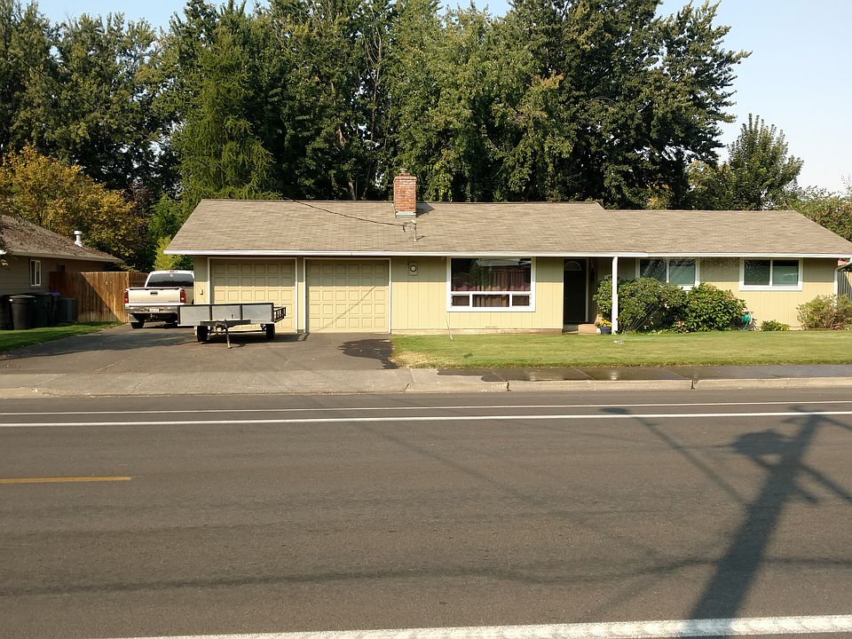 1st image of 604 Fern Ave