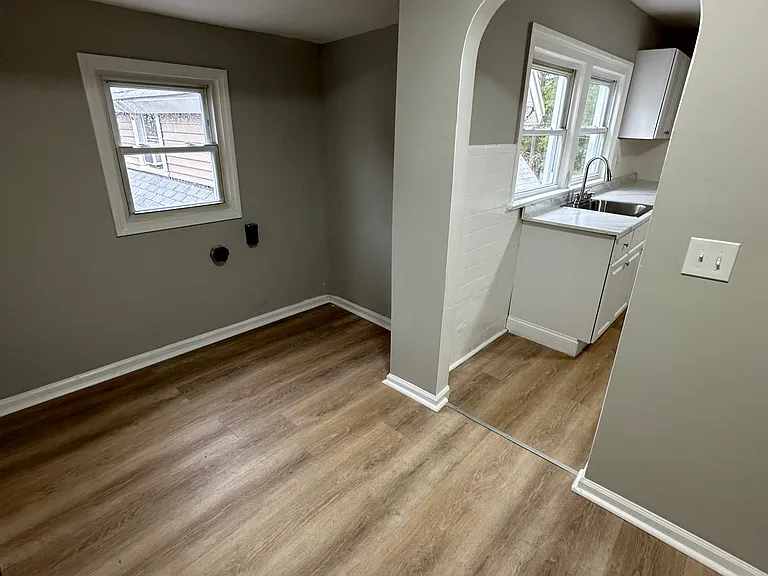 433 Greenwich Ave #2 — Photo 6