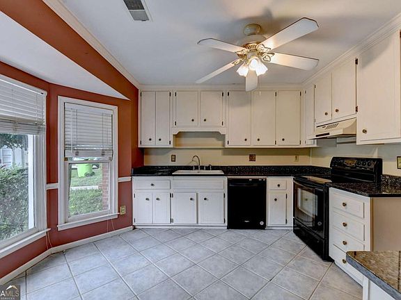 4th image of 1407 Old Virginia Ct SE