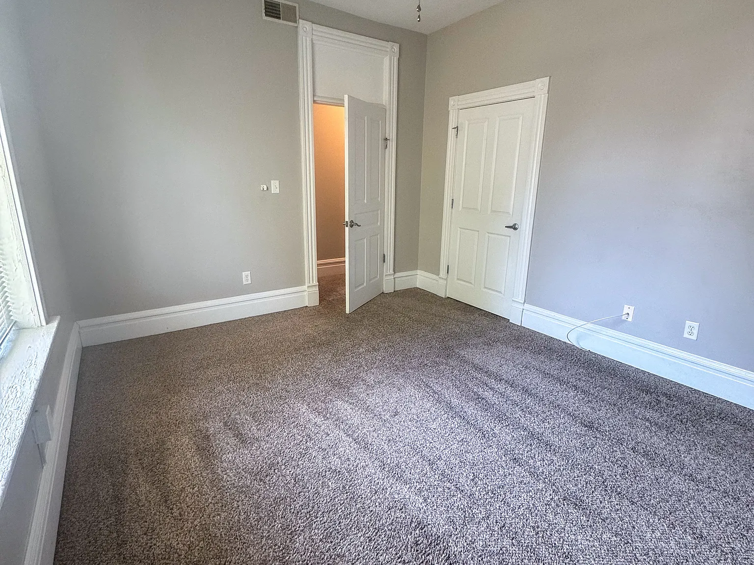 2 bed, 1200 sqft, $1,075 — Photo 3