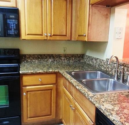 3rd image of 241 Afton Sq Unit 208