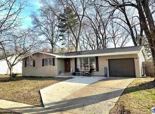 17 Rutledge Dr, Terre Haute, IN 47803