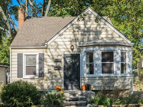 329 E Jarvis Ave, Hazel Park, MI 48030