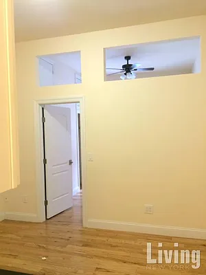 Rented by Living New York | media 54