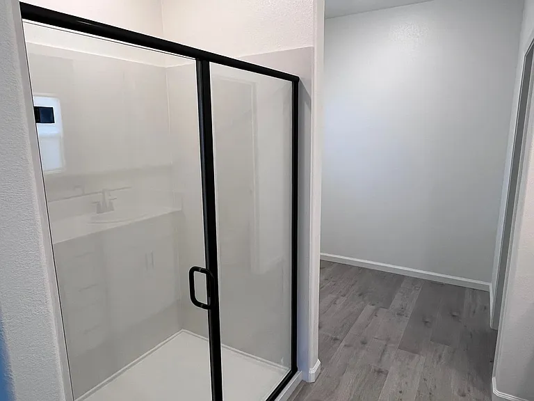 417 Fortuna Ct — Photo 13