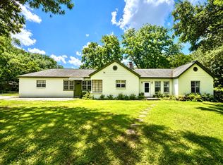 305 Geddes Ave, Charleston, SC 29407